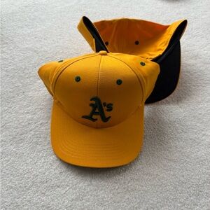 MLB Yellow and Green Cap Oakland As